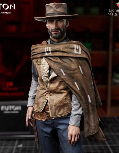 Фигурка Clint Eastwood