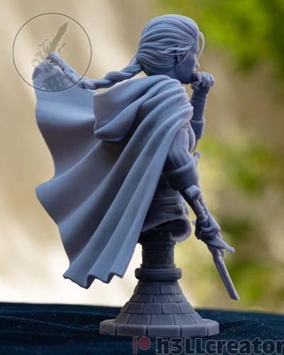 Фигурка Bust of Meve Queen of Lyria and Rivia