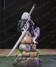 Фигурка 2B сидящая с мечом из NieR Automata, изображение 3