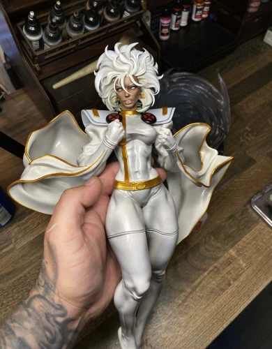 Фигурка Storm