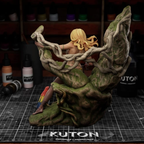 Фигурка Jungle Girl