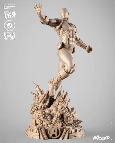 Фигурка Marvel Iron Man Sculpture — Version 2